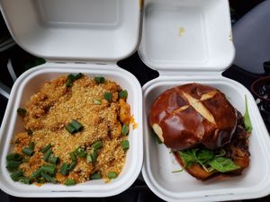 mac n cheese + burger at Fox & Fig in Savannah