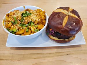 Beet burger with Chipotle Mac at Fox & Fig in Savannah