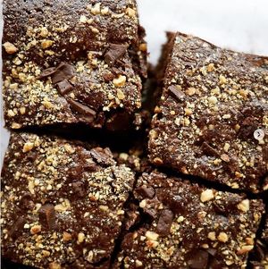 Vegan & gluten Free Brownies.
Almond
Peanut Butter
Walnut and Cranberry
Very Dark 5 Spice
and more .... at TereCoco in Okayama