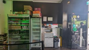 Feels like you're sitting in their stock room at What The Pitta in North West London