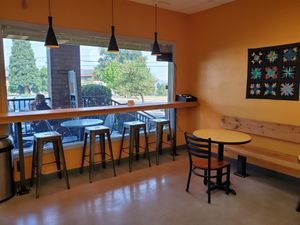 Inside at HeartSong Nutrition in Ashland