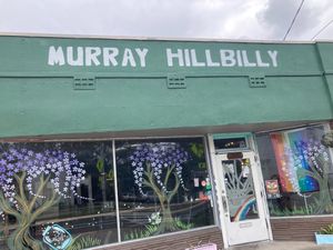 Front at Murray Hillbilly in Jacksonville