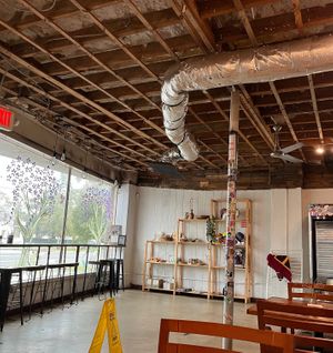 more interior at Murray Hillbilly in Jacksonville