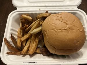 Vegan chicken sandwich  at Murray Hillbilly in Jacksonville