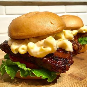 Darn Tootin - BBQ Tempeh Strips Topped with Zen Butcher Mac & Cheese at Murray Hillbilly in Jacksonville
