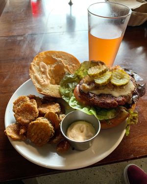 BS burger with fried pickles at Murray Hillbilly in Jacksonville