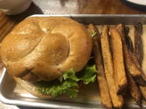 Get r done burger at Murray Hillbilly in Jacksonville