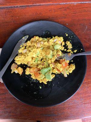 Tofu scramble w/ tomato, onion and avocado at Aleena - Food Stall in Koh Lanta