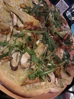 Pizza Tartufata   at Wild Food in Granada