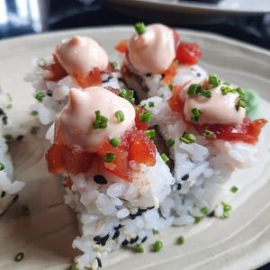 Uramaki de atunmate at Wild Food in Granada