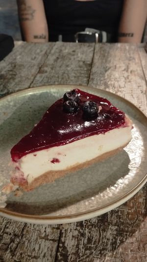Cheesecake at Wild Food in Granada