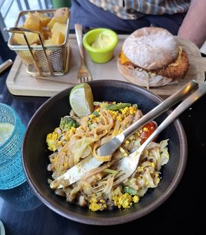 Katsu noodles and 'chicken' burger at Wild Food in Granada