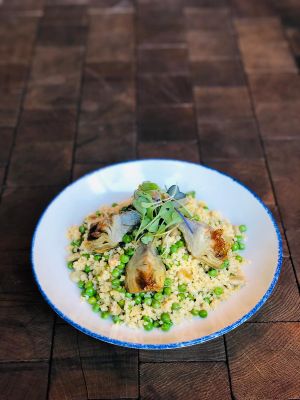 Salteado de Mijo, Habas, Guisantes y Alcachofas at Wild Food in Granada