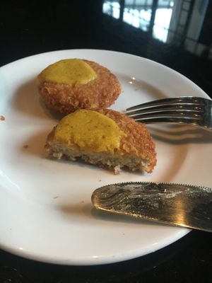 Nuggets de coliflor, tapa gratis  at Wild Food in Granada