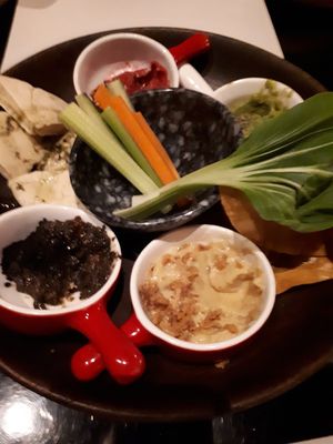 Guacahummas plate at Wild Food in Granada