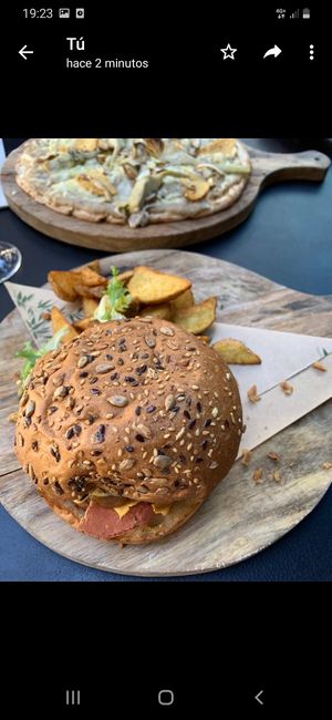 Hamburguesa Beyond at Wild Food in Granada