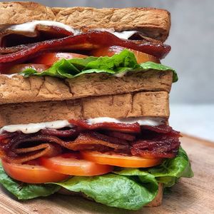 This meat-free BLT is worth giving a try. 💯
#youwontbelieveitsnotmeat #wearefilipinoplantbased #filipinoveganmovement at The Good Choices Ph in Metro Manila