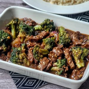 Cooking at home is healthier, safer, and now easier with our convenient plant-based meat alternatives!

#youwontbelieveitsnotmeat #wearefilipinoplantbased #filipinoveganmovement at The Good Choices Ph in Metro Manila