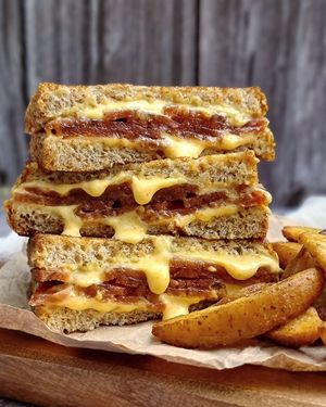 Grilled Ham n' Cheese Sandwich made 100% plant-based and vegan using TGC Sliced Ham. Cheese sauce recipe from Simple Vegan Blog.🌱

#youwontbelieveitsnotmeat  at The Good Choices Ph in Metro Manila