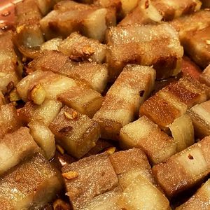 Check out this perfectly cooked Pork Belly by @sachashootingstars! Just look at that texture, you really won't believe it's NOT meat!💥

#wearefilipinoplantbased  at The Good Choices Ph in Metro Manila