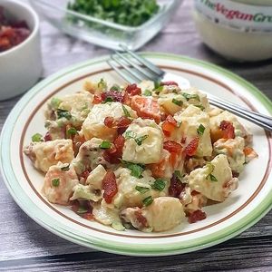 This bacon potato salad recipe is a sure hit for the whole family! Make it ahead and store it in the ref for up to a week.👌
Easy, healthy, delicious.❤

#youwontbelieveitsnotme at The Good Choices Ph in Metro Manila