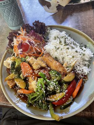 Teriyaki tofu  at W Der Imbiss - Nollendorfplatz in Berlin