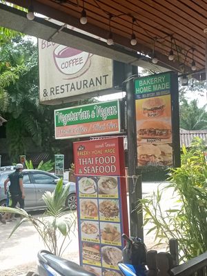  at NumNgern in Khao Sok