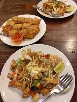  at NumNgern in Khao Sok