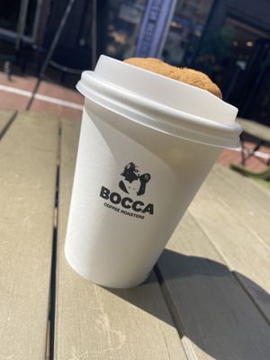 Coffee with vegan cookie  at Robuust Foodies & Goodies in Den Helder