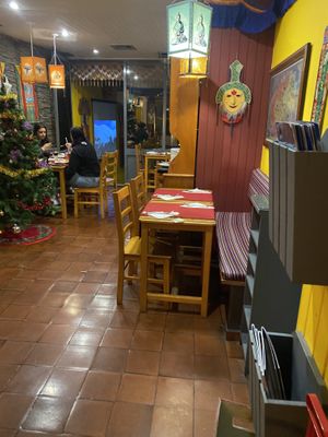 Hello at Os Tibetanos in Lisbon