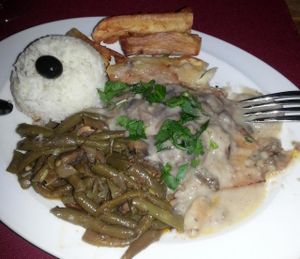 seitan aux champignons at Os Tibetanos in Lisbon