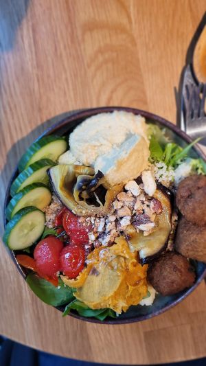 Lebanese Bowl Euro 13.90 at TICH Healthy Living in Brussels