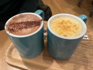 choco latte (very good!!) & golden latte #Veganuary at TICH Healthy Living in Brussels