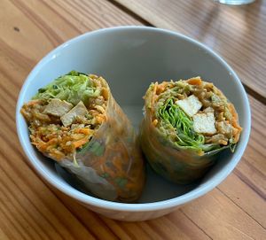 Summer rolls  at Grand Ours in Poitiers