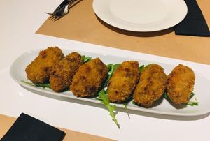 Croquetas funghi at Pizza Basta Restaurante in Cambrils
