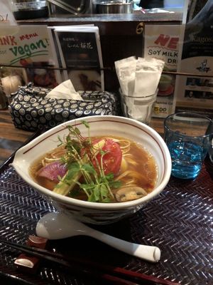 Vegan ramen at Shinjukugyoen Ramen Ouka in Tokyo