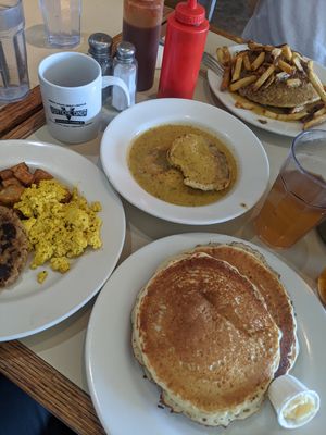 Avalanche, biscuits & gravy, dude cakes at Vertical Diner in Salt Lake City
