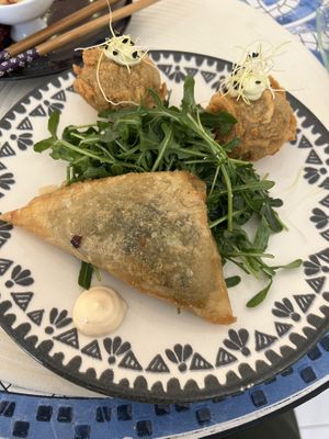 Mushrooms Bolinha and Spinach Pastel  at Bosque in Sintra