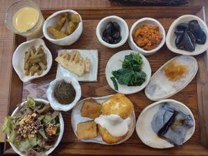 The serving for each guest at Kitotoki in Kamakura