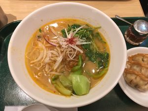 White sesame ramen at T's Tantan - JR Ueno in Tokyo