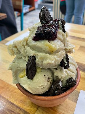 Grande (4scoops)   at Qucharitas in Cusco