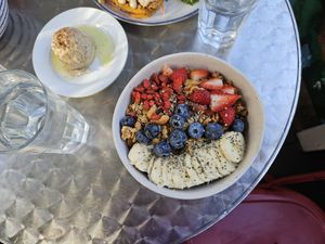 Bowl at Beloved Natural Cafe & Organic Juicery in San Francisco