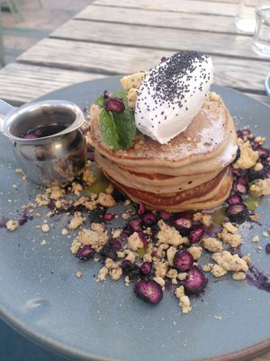 Lemon and blueberry pancakes at Yonder in Queenstown