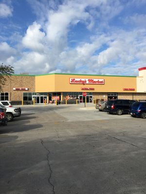 Outside Lucky's Market at Lucky's Market in Panama City