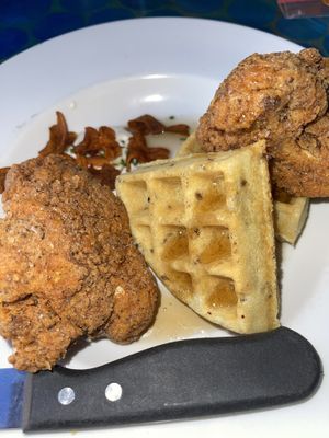 “Chicken” (cauliflower) and waffles 😍 at City O' City in Denver