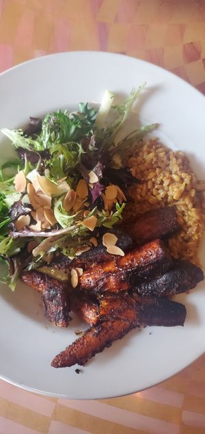 Curried Farro Bowl at City O' City in Denver