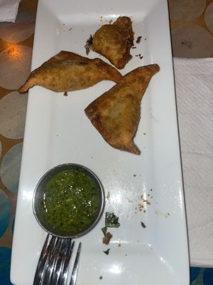 Ravioli appetizer (comes with 6)  at City O' City in Denver