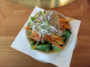 Rüebli-Tagessalat at Hammam Basar in Zurich