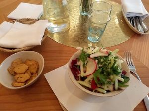 Kohlrabi-Tagessalat at Hammam Basar in Zurich