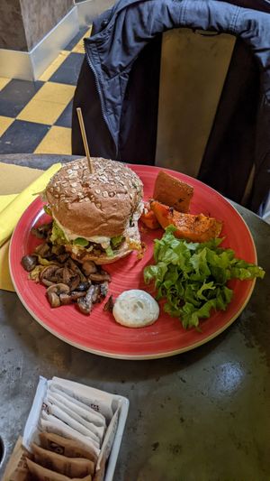 Beyond burger at L'Orto Bistrot in Turin